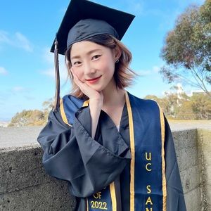 Meet Your Posher: Irene (Pei-Wen) Yang ✨